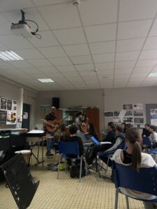 Projet 1ère Dauphine - Création chanson avec des artistes au collège Pierre Fanlac à Belvès